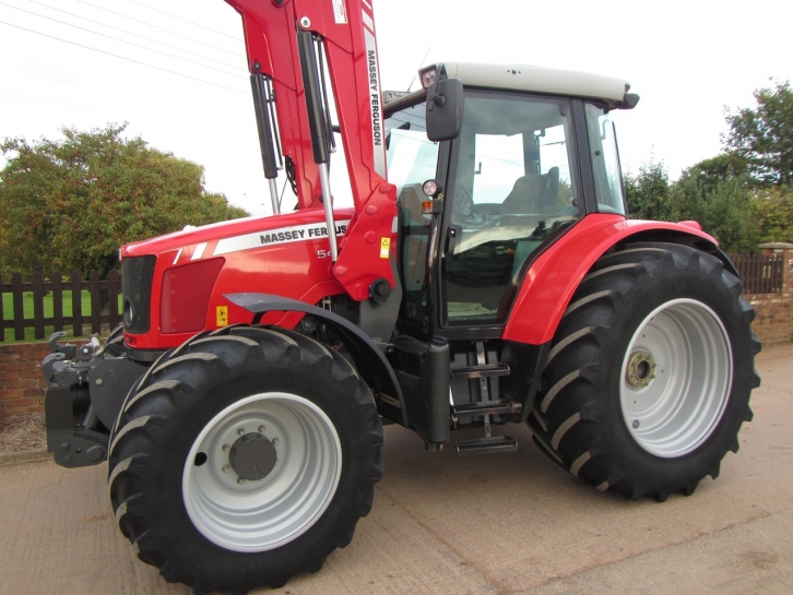 Massey Ferguson 5480