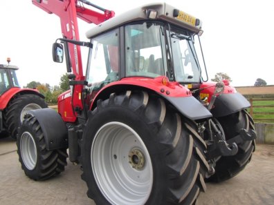 Massey Ferguson 5480
