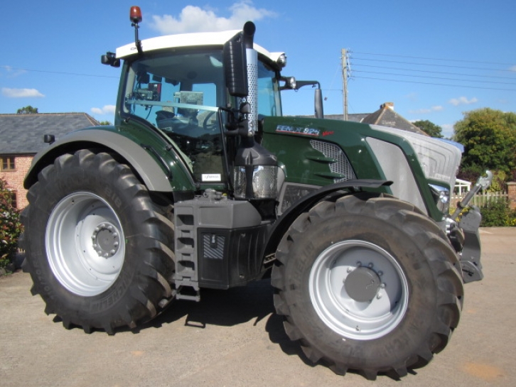 Fendt 828 Profi-Plus
