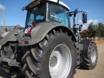Fendt 828 Profi-Plus