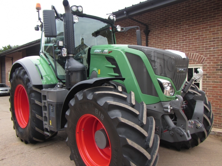 Fendt 828 Profi-Plus