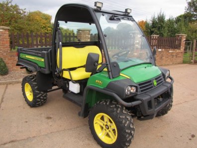 John Deere 855D Gator