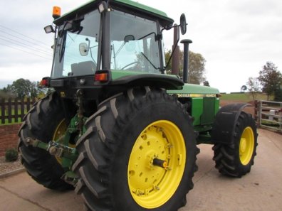 John Deere 4240S