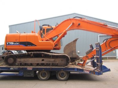 Doosan Solar LCV175