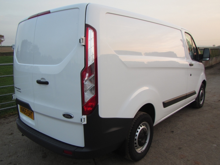 Ford Transit 270 Custom 2.2LT diesel