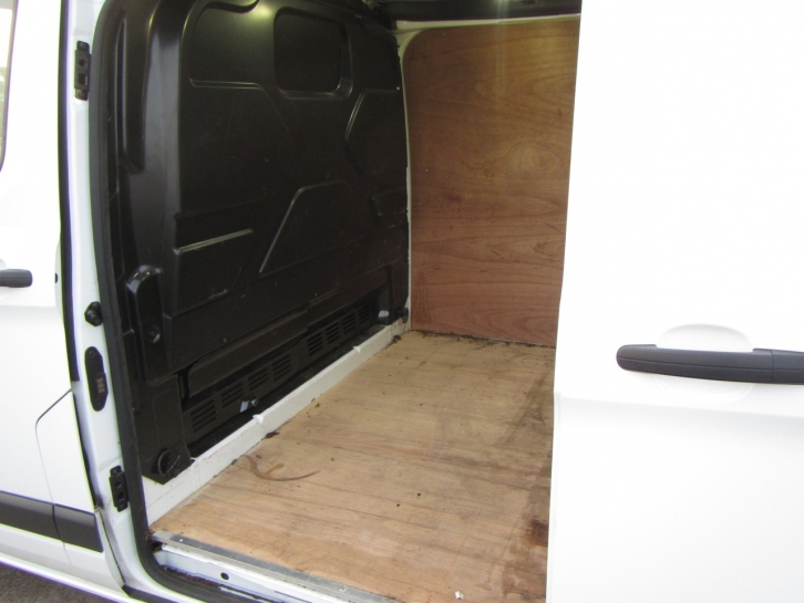 Ford Transit 270 Custom 2.2LT diesel