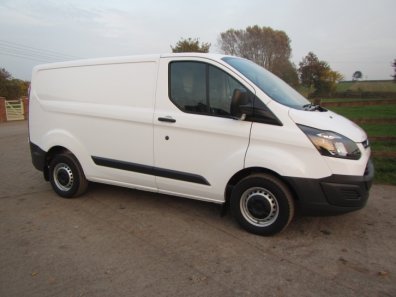 Ford Transit 270 Custom 2.2LT diesel