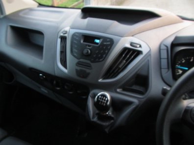 Ford Transit 270 Custom 2.2LT diesel