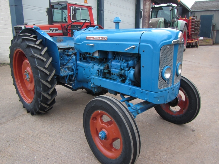 Fordson Super Major