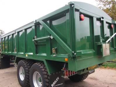 Bailey 14 ton Root trailer