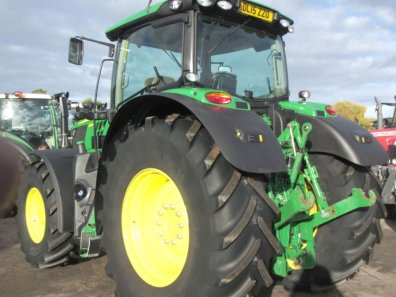 John Deere 6195R
