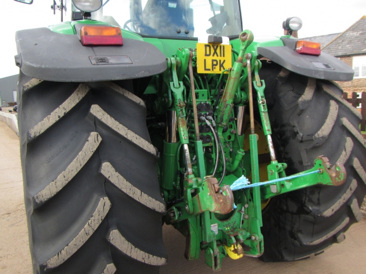 John Deere 7930