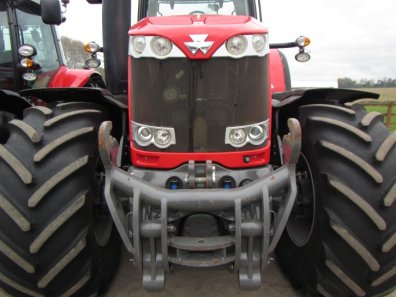Massey Ferguson 8670
