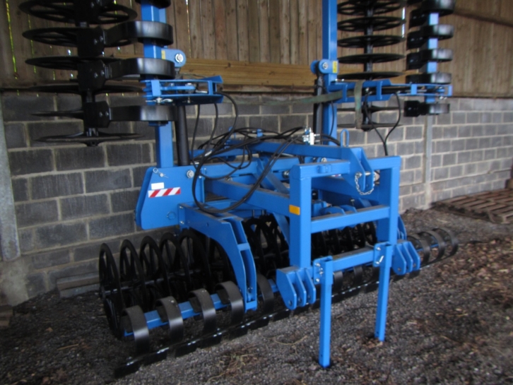 Zagroda 6 Metre press
