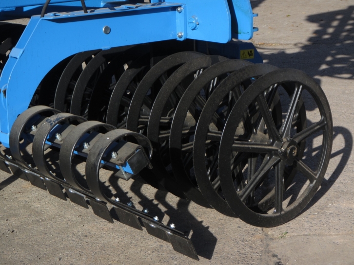 Zagroda 6 Metre press