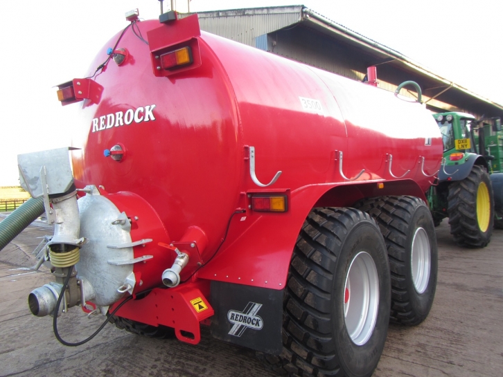 Redrock 3500 Gallon tanker