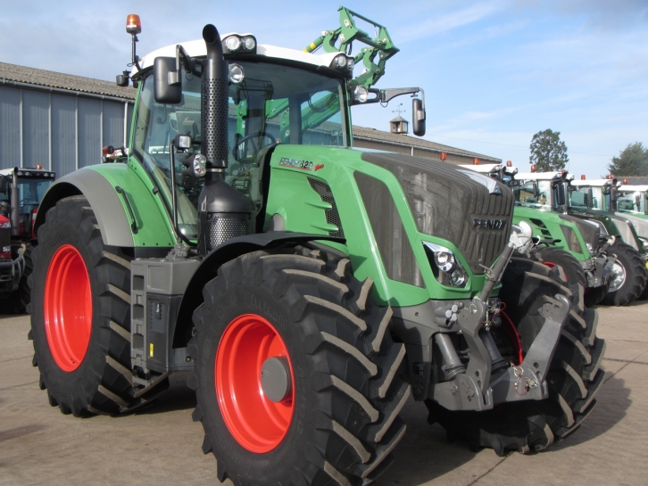 Fendt 822 Profi-Plus