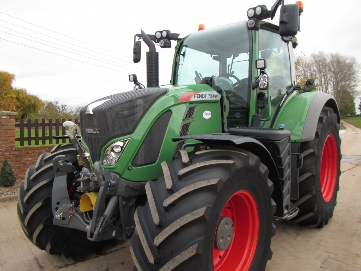 Fendt 724 Profi-Plus