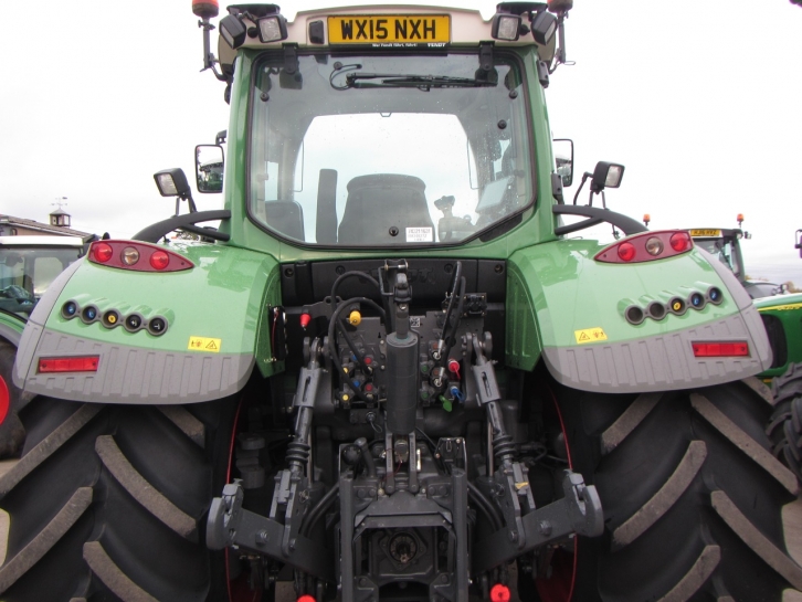Fendt 724 Profi-Plus