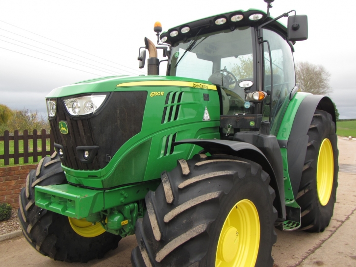John Deere 6190R