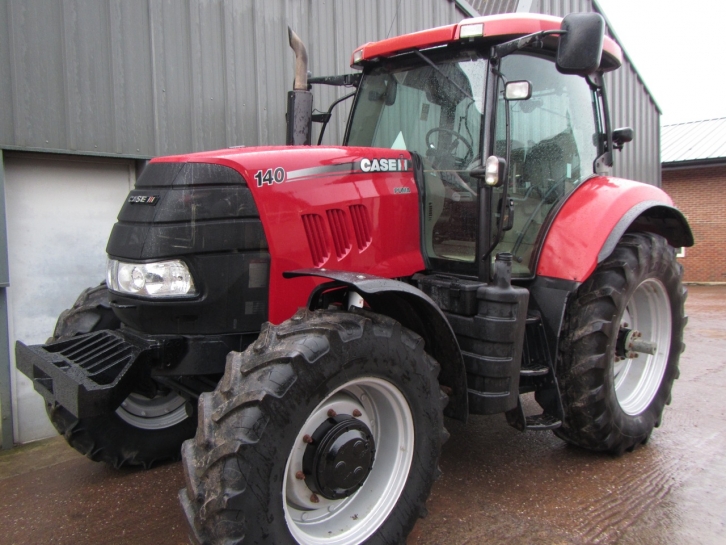 Case Puma 140