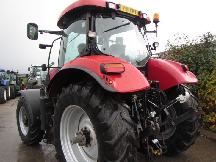 Case Puma 140
