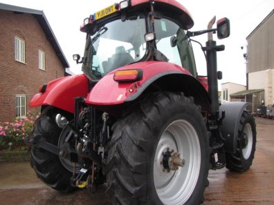 Case Puma 140