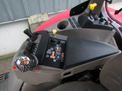 Case Puma 140