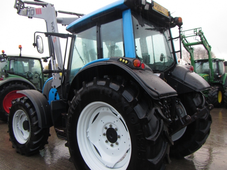 Valtra N111