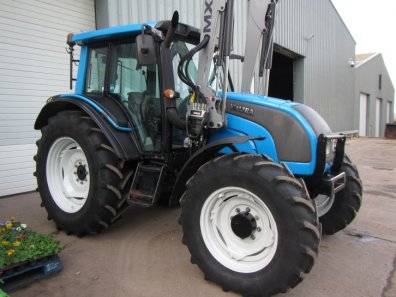 Valtra N111