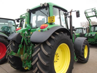 John Deere 6930