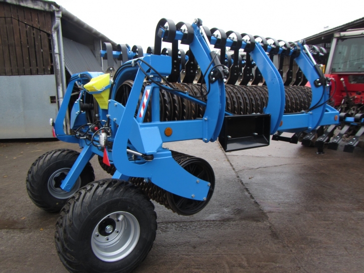 Zagroda 8.3 Metre rollers