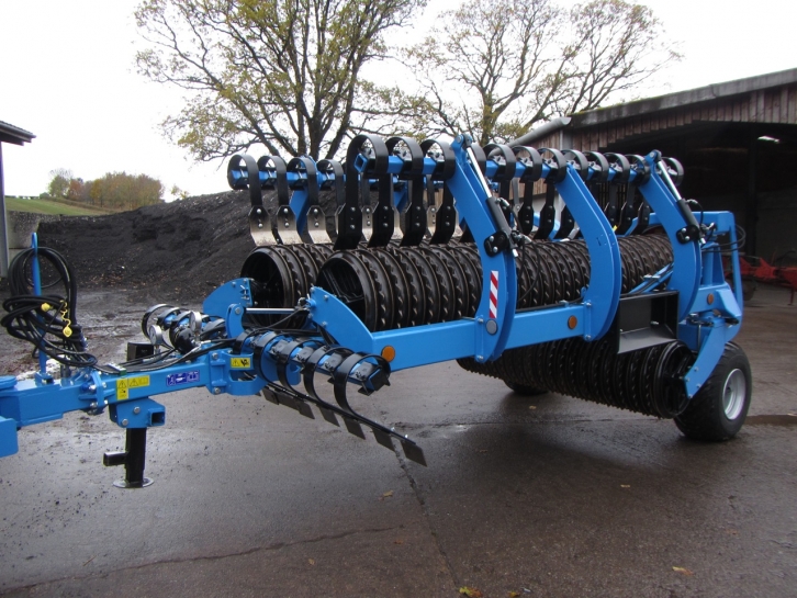 Zagroda 8.3 Metre rollers