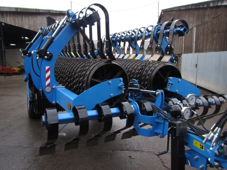 Zagroda 8.3 Metre rollers