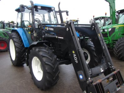 New Holland TS115