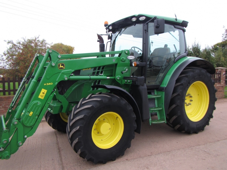 John Deere 6125R