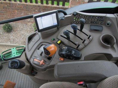 John Deere 6125R