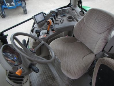 John Deere 6125R