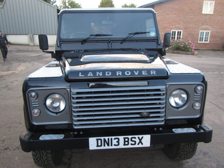 Land Rover 90 XS Station Wagon 2.2 TDCi