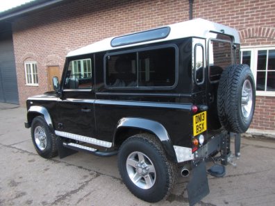 Land Rover 90 XS Station Wagon 2.2 TDCi