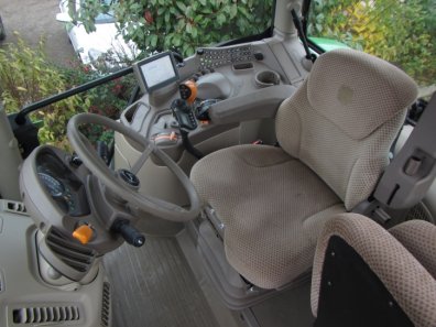 John Deere 6125R