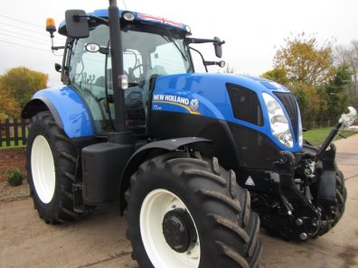 New Holland T7.210