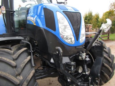 New Holland T7.210