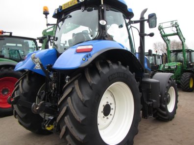 New Holland T7.210