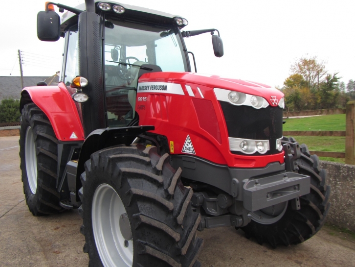 Massey Ferguson 6615