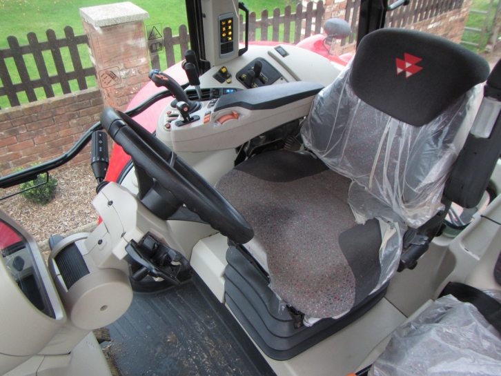 Massey Ferguson 6615