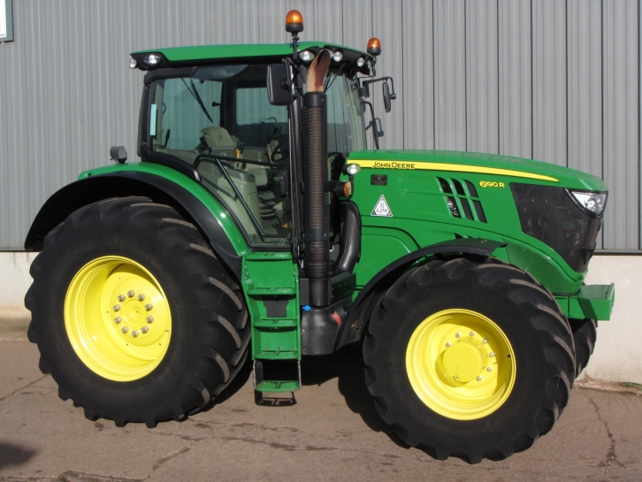 John Deere 6190R