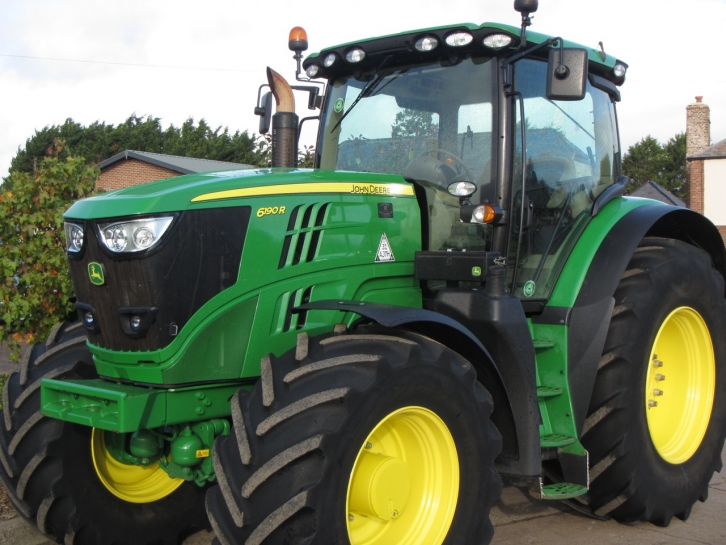 John Deere 6190R