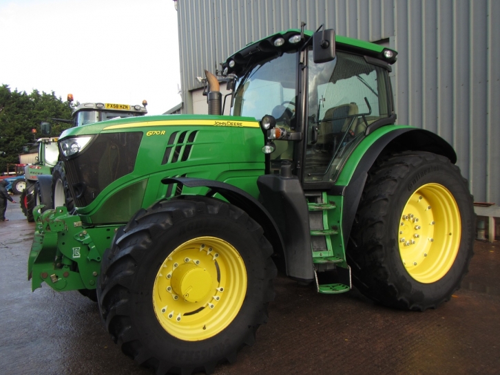 John Deere 6170R