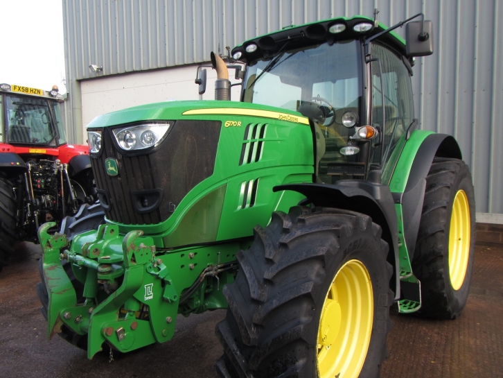 John Deere 6170R